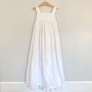Bailey Boys long White, embroidered sundress size 8